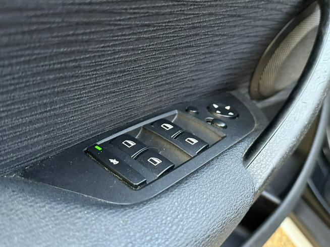 BMW X1 20D*X*Drive*Alu*19*Klimatronik*Grzane*Fotele*Kiera*Gałka*Mpakiet*Niemc