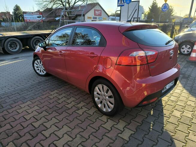 Kia Rio 1.4i 109KM Klimatyzacja Kamera Navi
