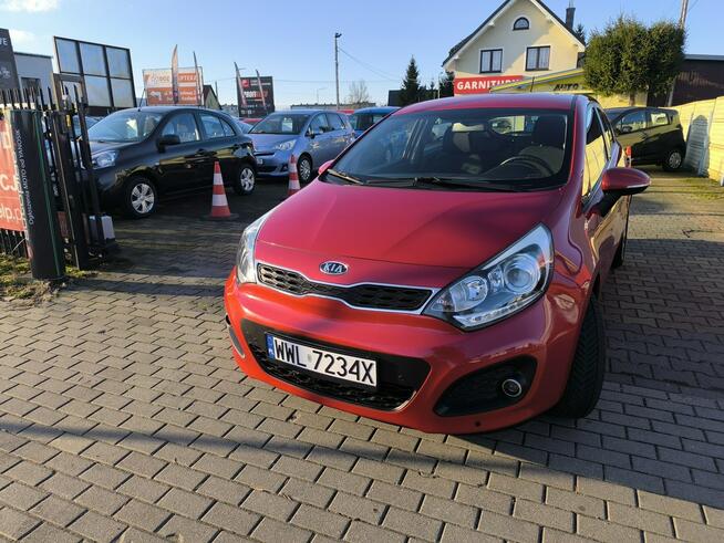 Kia Rio 1.4i 109KM Klimatyzacja Kamera Navi