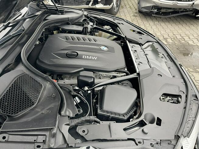 BMW 530 Sport Line XDrive Skóra Kamera Podgrzewanie Pamięć 265KM