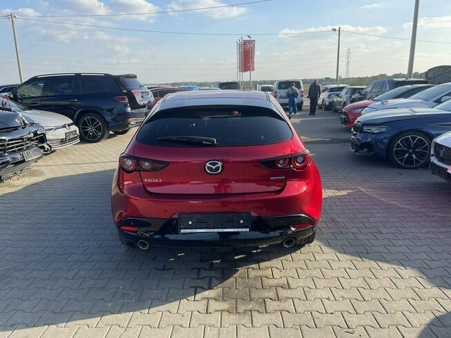 Mazda 3 mHEV Automat Podgrzewanie Kamera Klimatronik: 2 strefy 186KM