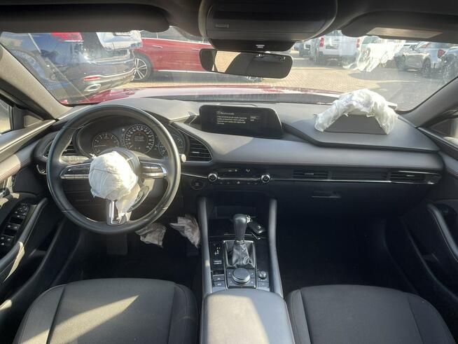 Mazda 3 mHEV Automat Podgrzewanie Kamera Klimatronik: 2 strefy 186KM