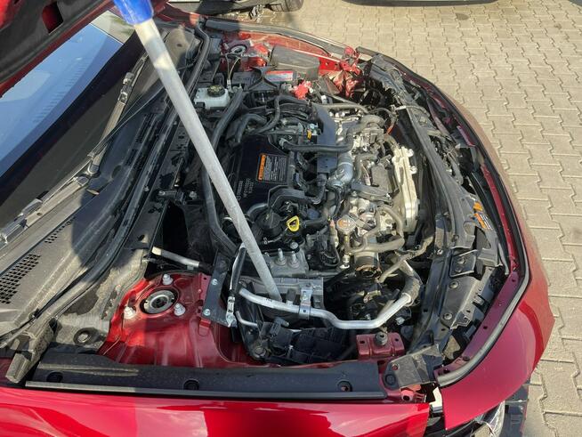 Mazda 3 mHEV Automat Podgrzewanie Kamera Klimatronik: 2 strefy 186KM