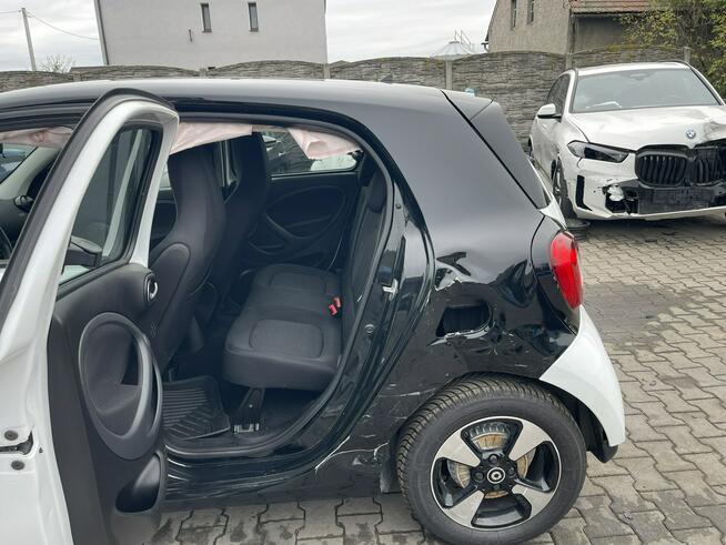 EQ ForFour Automat Kamera Klimatronik 82KM