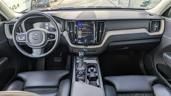 Volvo XC 60 T5 250 KM / Inscription / Salon PL / AT / Bezwypadkowy / 47 tys. km !!