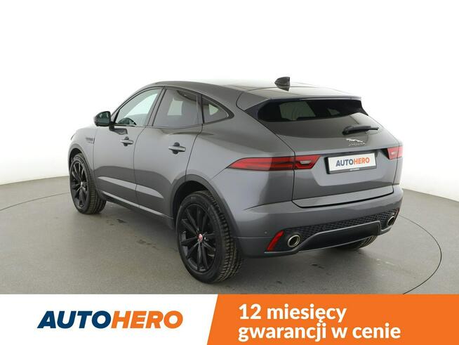 Jaguar E-Pace 2.0T R-Dynamic HSE AWD Panorama Navi ACC Skóra Meridian Kamera FullLED