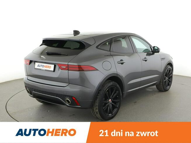 Jaguar E-Pace 2.0T R-Dynamic HSE AWD Panorama Navi ACC Skóra Meridian Kamera FullLED