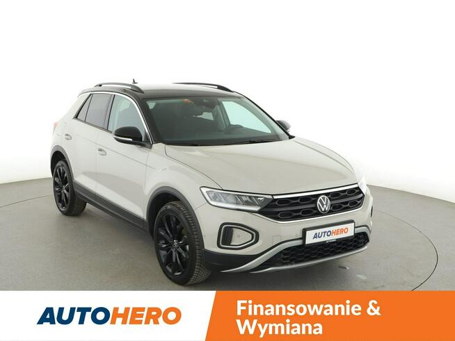 Volkswagen T-Roc klima auto full LED czujniki parkowania Apple CarPlay Android Auto