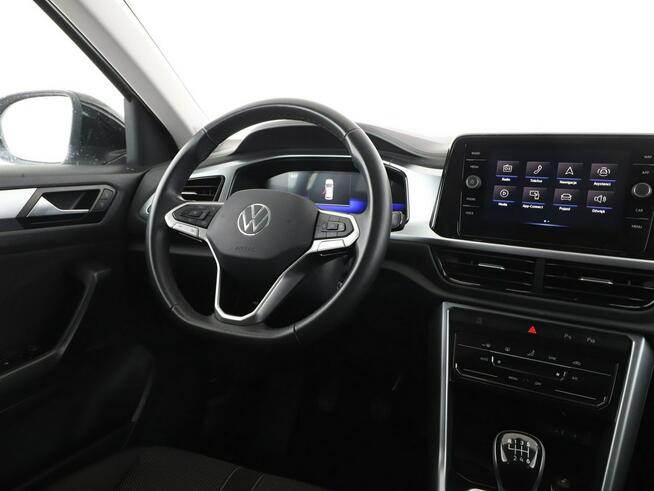 Volkswagen T-Roc klima auto full LED czujniki parkowania Apple CarPlay Android Auto