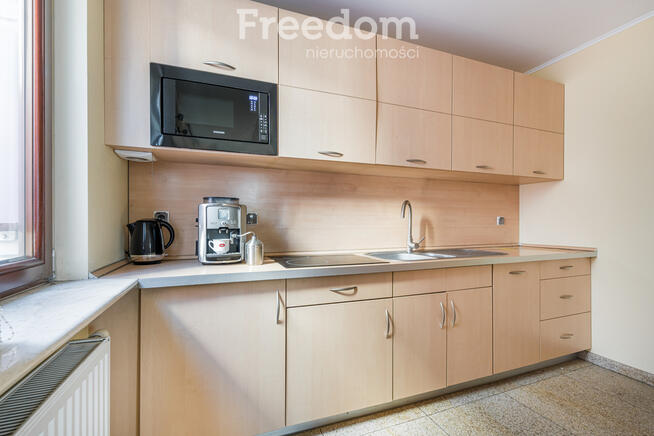 Rozkładowe | Biuro | Klimatyzacja | Umeblowane