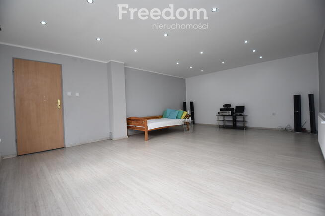 Dom wolnostojący 135 m2, działka 3200 m2,