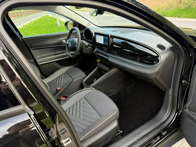 Fiat 600 1.2 Turbo Hybrid 110KM eDCT ICON+PAK Komfort, Zimowy, Styl|F VAT 23%