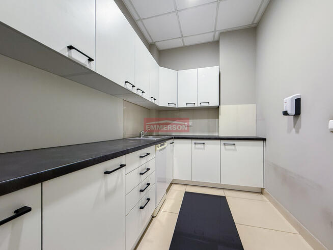 Do wynajęcia biuro 246 m2 w Krakowa - ul. Balicka