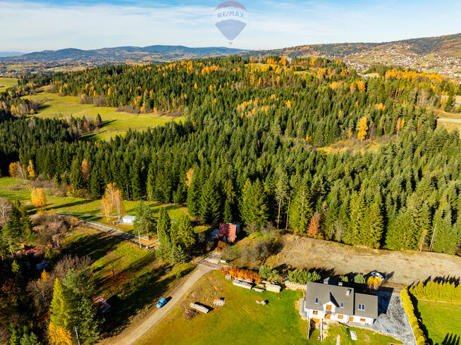 Działka budowlana z domem letniskowym