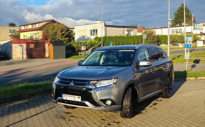Sprzedam Mitsubishi Outlander PHEV