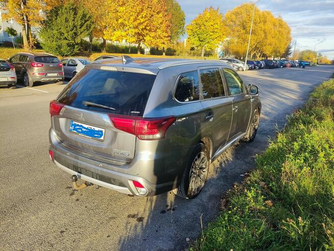 Sprzedam Mitsubishi Outlander PHEV