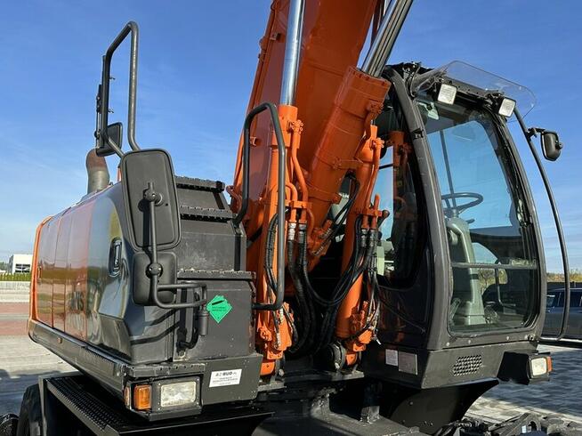 KOPARKA KOŁOWA MARKI HITACHI ZX 170W-5B