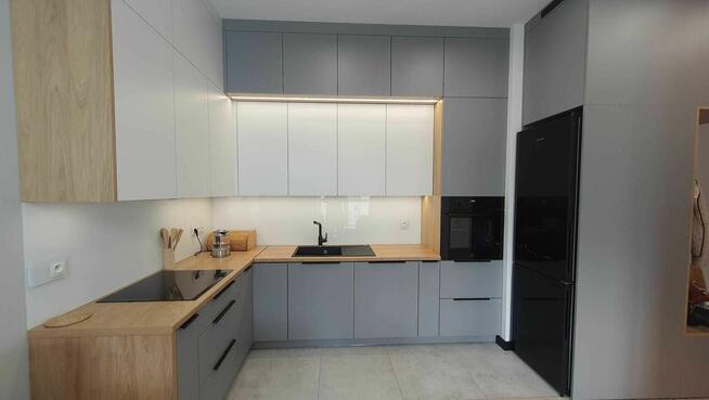 LUX 3 pokoje z balkonem, garażem , siłownią ul.Racławicka