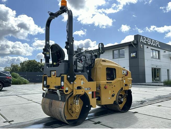 WALEC DROGOWY CATERPILLAR CB2.5 GC