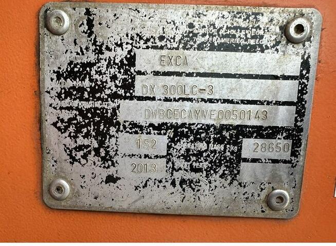 KOPARKA GĄSIENICOWA MARKI DOOSAN DX300LC-3