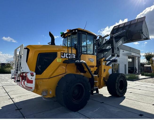 ŁADOWARKA KOŁOWA MARKI JCB 437 S5 WASTEMASTER
