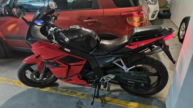 Daelim roadwin 125cc