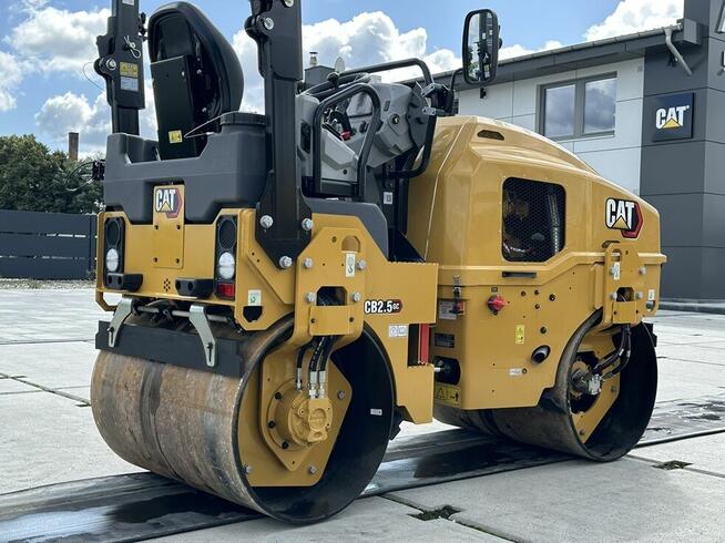 WALEC DROGOWY CATERPILLAR CB2.5 GC