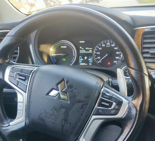 Sprzedam Mitsubishi Outlander PHEV