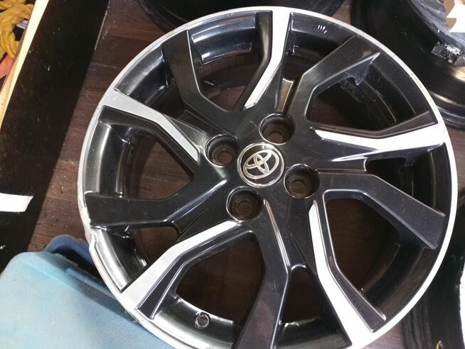 Felgi aluminiowe stalowe