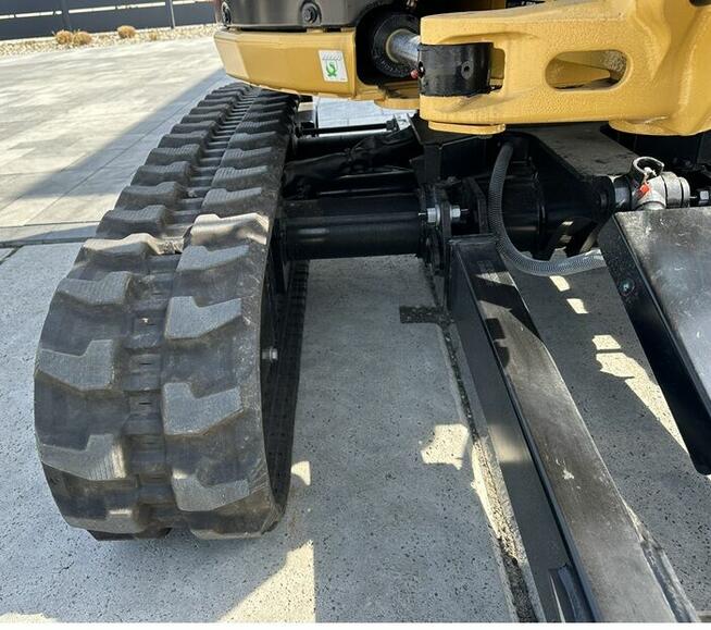 FABRYCZNIE NOWA MINIKOPARKA CATERPILLAR 302 CR