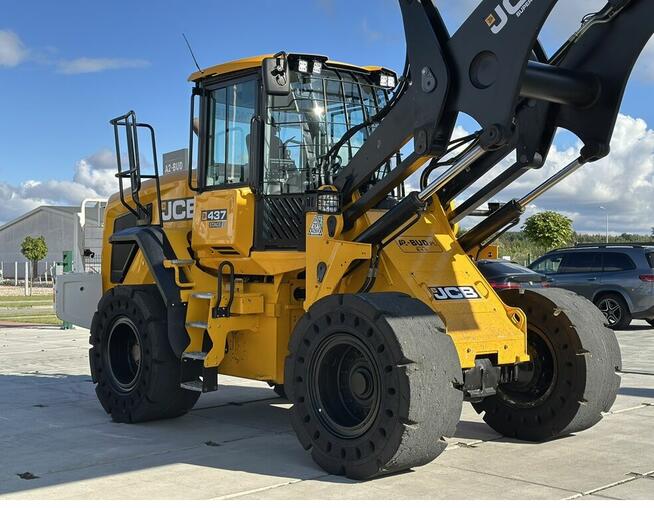 ŁADOWARKA KOŁOWA MARKI JCB 437 S5 WASTEMASTER