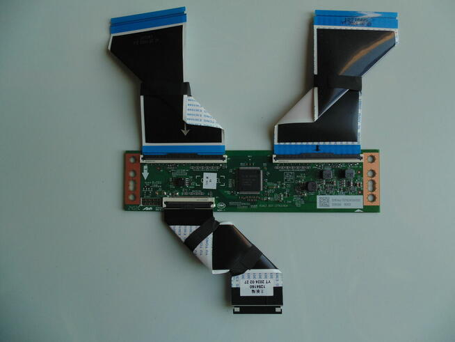 Logika T-CON RSAG7.820.12793/ROH Hisense 58A6K