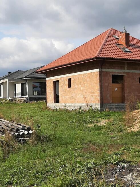 Dom wolnostojący stan otwarty