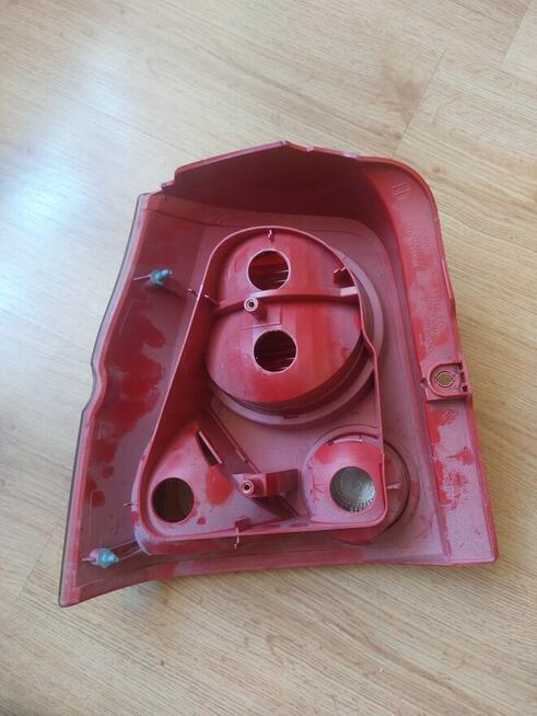 Seat Arosa polift - lampa prawa tylna - Gliwice