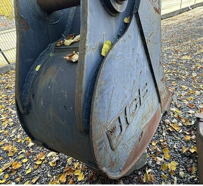 ŁYŻKA KOPIĄCA JCB JS 200