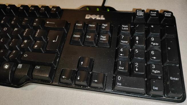 Komputer Dell Optiplex 990 Core i5 2400 / 6 GB / 465 GB