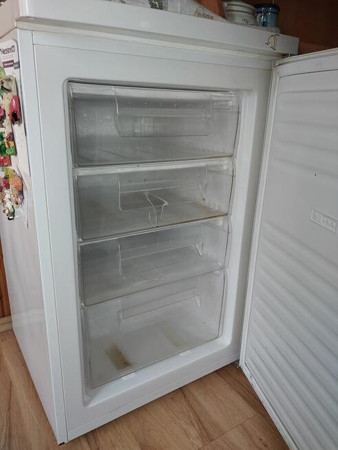 Sprzedam używaną zamrażarkę