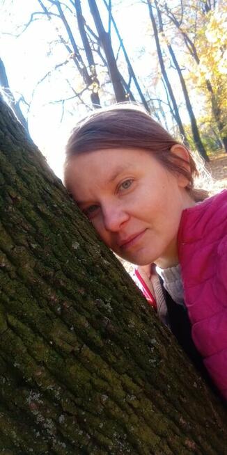 Zaopiekuje się starszą osobą lub niepełnosprawną