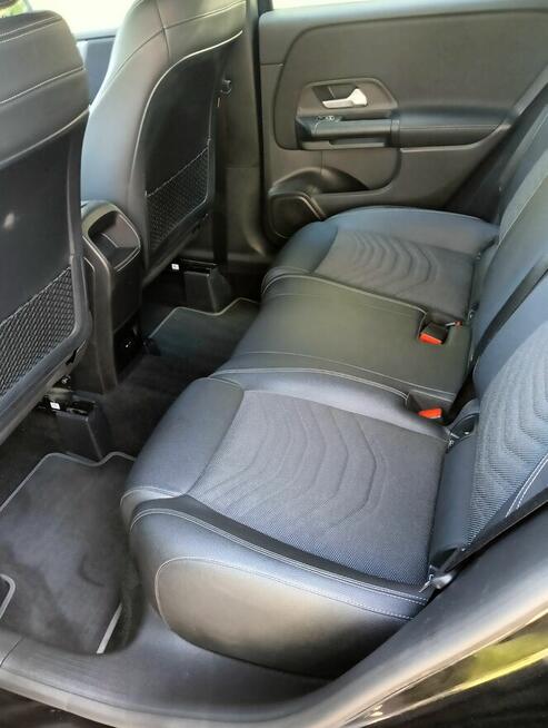 Mercedes B 180 CDI W247 z salonu oryginał Full +kpl kół zimo