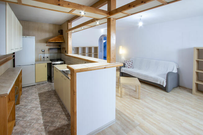 Przytulne mieszkanie typu M-4 blisko Rynku Skoczowa.