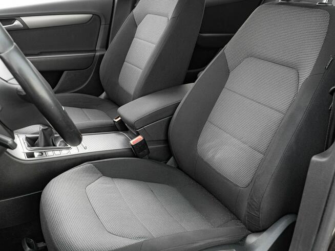 Volkswagen Passat 2.0 TDI 140 KM Cz.cof Bixenon 2 stref klima Salon PL VAT 23%