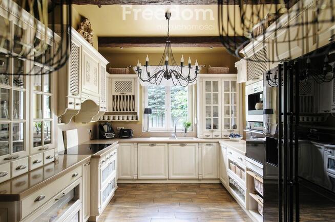 Reprezentacyjna posiadłość w Lubiczu Górnym