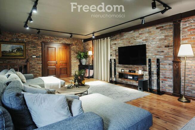 Reprezentacyjna posiadłość w Lubiczu Górnym