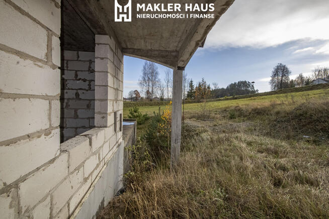 Siedlisko z rozpoczętą budową domu-Przejma Wysoka.