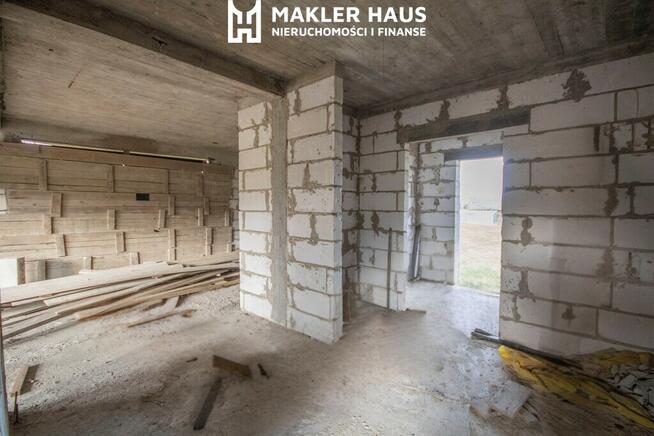 Siedlisko z rozpoczętą budową domu-Przejma Wysoka.