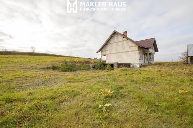 Siedlisko z rozpoczętą budową domu-Przejma Wysoka.