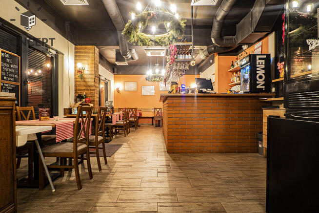 Lokal gastronomiczny z ogródkiem