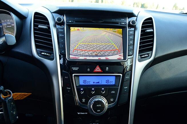 Hyundai i30 1,6 CRDi Ledy Duża Navi Kamera Klimatronik