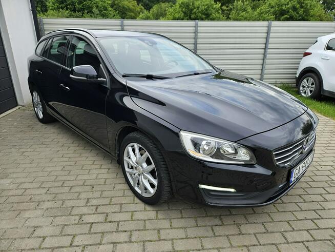 Volvo V60 D2 1.6 115KM manual BEZWYPADEK bardzo zadbany NAVI BDB stan