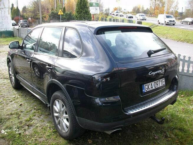 Porsche Cayenne z gazem